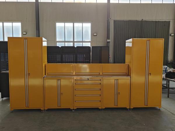 Kabinet alat high-end baru diluncurkan